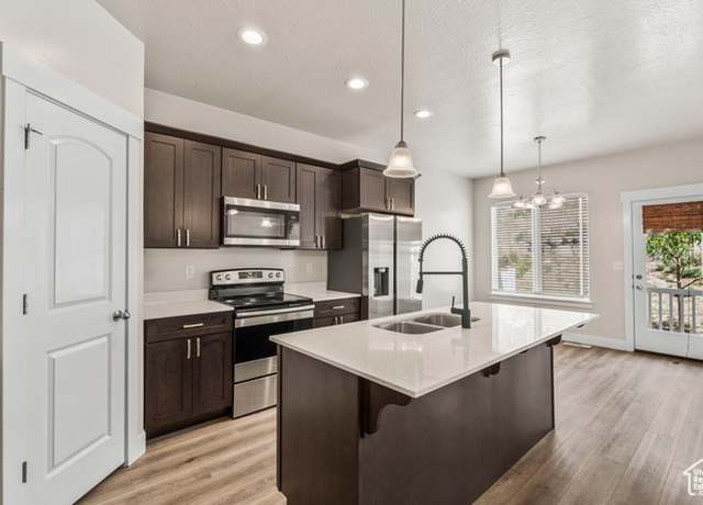 Property at 1736 W Eaglewood Dr, Saratoga Springs, UT 84045, 4 beds, 2.5 baths