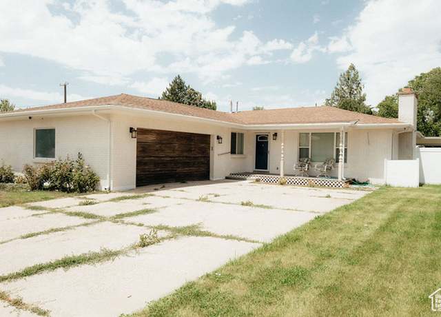 Property at 571 E Center St, Kaysville, UT 84037, 4 beds, 2 baths