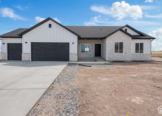 Property at 3145 W Browns Meadow Rd Mdw #111, Eagle Mountain, UT 84013, 6 beds, 3 baths