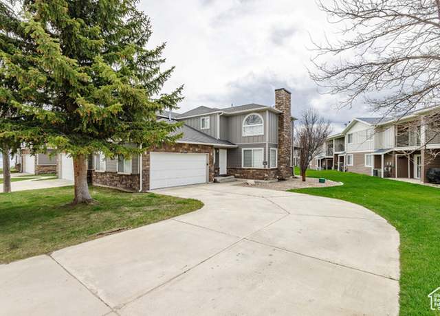 Property at 917 N Harbor Village Dr E #4, Garden City, UT 84028, 3 beds, 3.5 baths