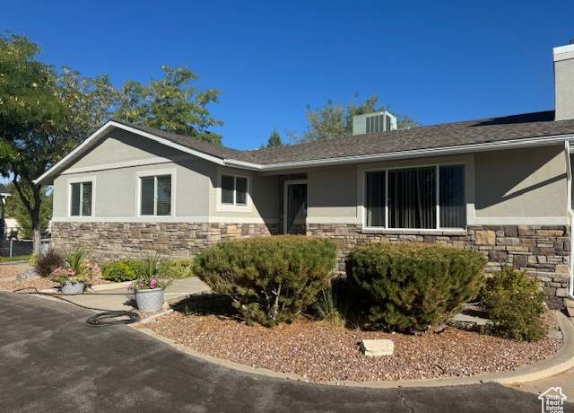 Property at 4111 E 4000 S, Vernal, UT 84078, 6 beds, 3 baths