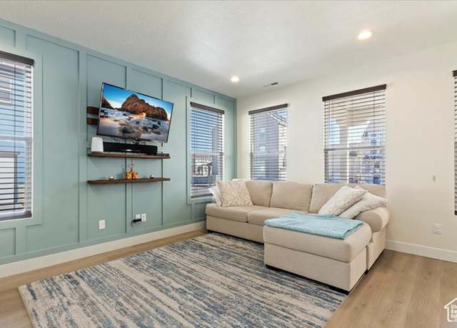 Property at 11764 S Leander Rd #578, South Jordan, UT 84009, 3 beds, 2 baths