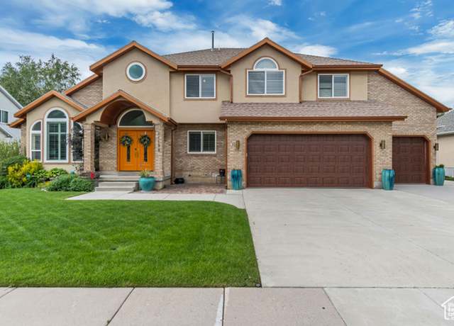Property at 11198 S Wyngate Ln E, Sandy, UT 84092, 6 beds, 3.5 baths