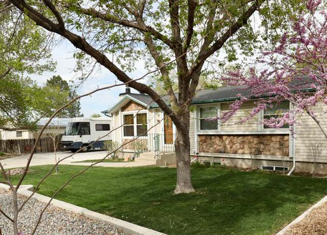 Property at 75 S Cooley St W, Grantsville, UT 84029, 4 beds, 3 baths