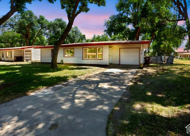 Property at 1121 Goodyear Ave, Ogden, UT 84404, 3 beds, 1 bath