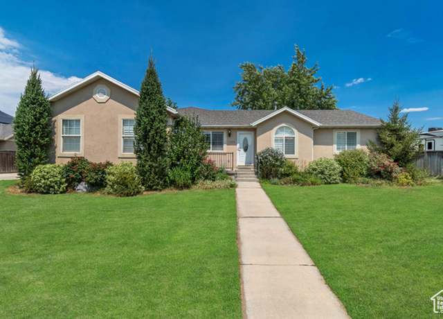 Property at 1323 E 2425 N, Lehi, UT 84043, 5 beds, 3 baths