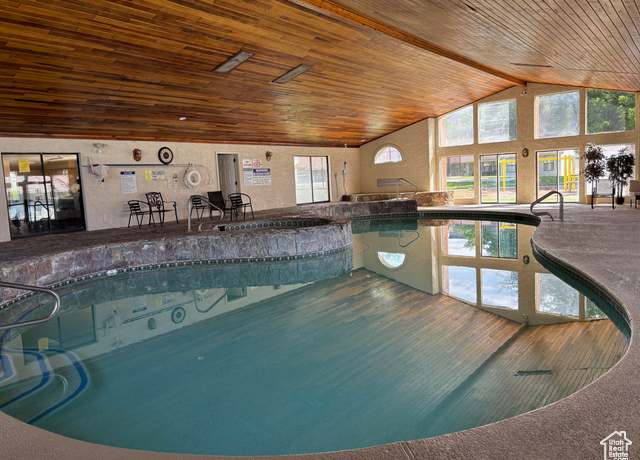 Property at 275 S Valley View Dr #26, St. George, UT 84770, 3 beds, 2 baths