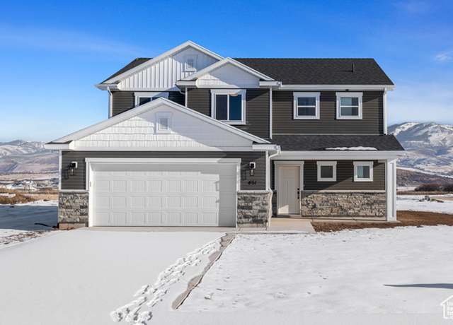 Property at 40 E 500 S, Franklin, ID 83237, 4 beds, 2.5 baths