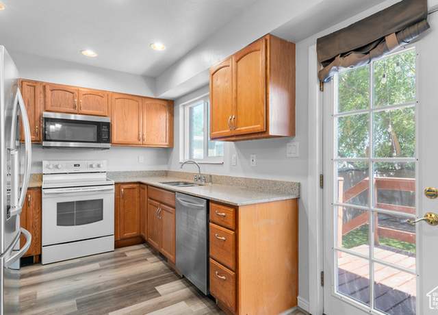 Property at 4491 W 3500 S Unit C3, West Valley City, UT 84120, 3 beds, 1.5 baths
