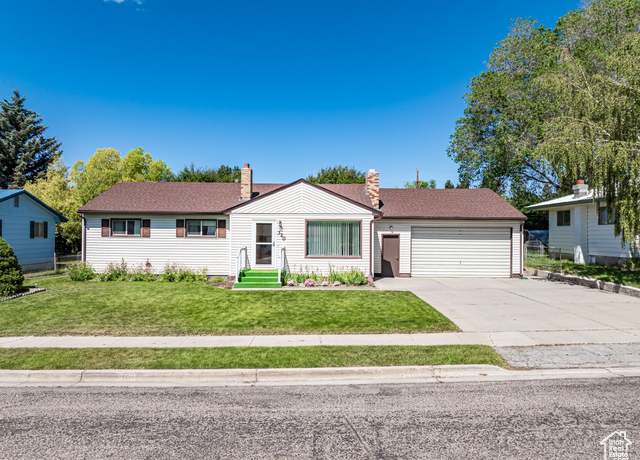 Property at 320 S 2nd St W, Soda Springs, ID 83276, 5 beds, 2 baths
