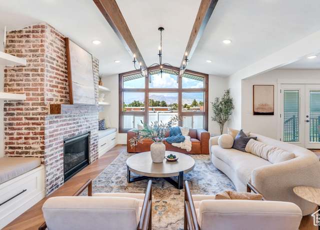 Property at 352 W 1060 S, Orem, UT 84058, 5 beds, 4.5 baths