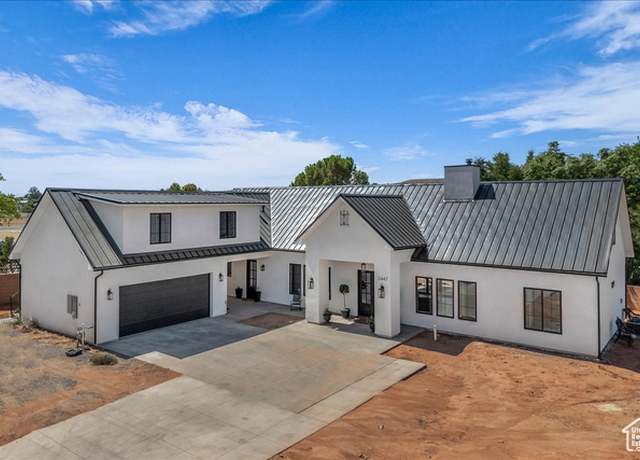 Property at 2447 Arrowhead Trl, Santa Clara, UT 84765, 6 beds, 3.5 baths