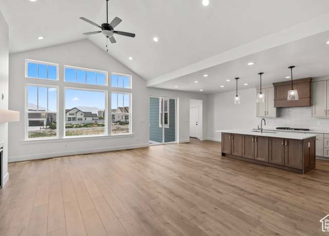 Property at 916 Mathilda Dr S #153, Saratoga Springs, UT 84045, 4 beds, 3.5 baths