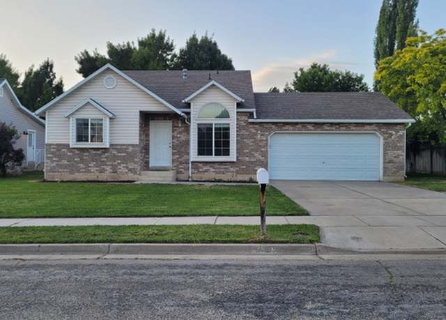 Property at 2826 W 4275 S, Roy, UT 84067, 4 beds, 2.5 baths