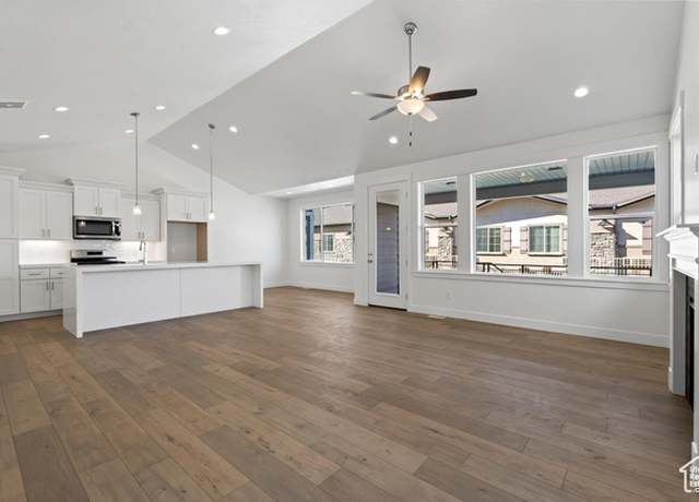 Property at 5356 S Murray Ridge Rd W #120, Murray, UT 84123, 3 beds, 3 baths
