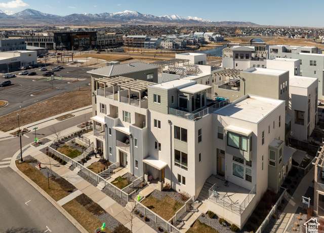 Property at 4586 W Daybreak Rim Way #396, South Jordan, UT 84009, 3 beds, 3 baths
