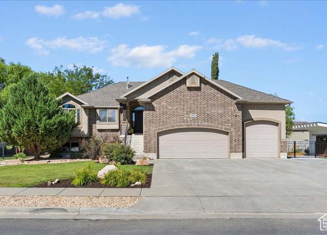 Property at 2923 N 3550 W, Plain City, UT 84404, 4 beds, 3.5 baths