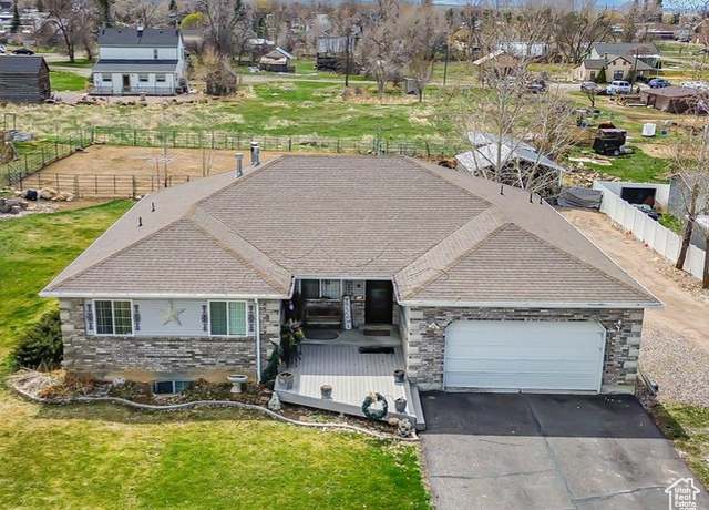 Property at 170 E 400 N, Mt Pleasant, UT 84647, 5 beds, 3.5 baths
