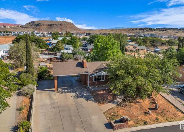 Property at 120 N Scenic Dr E, Washington, UT 84780, 4 beds, 2 baths