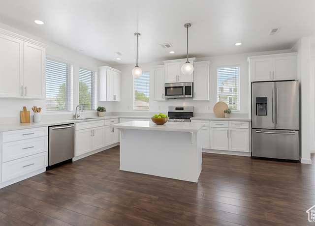 Property at 5059 W Daybreak Pkwy, South Jordan, UT 84009, 3 beds, 2.5 baths
