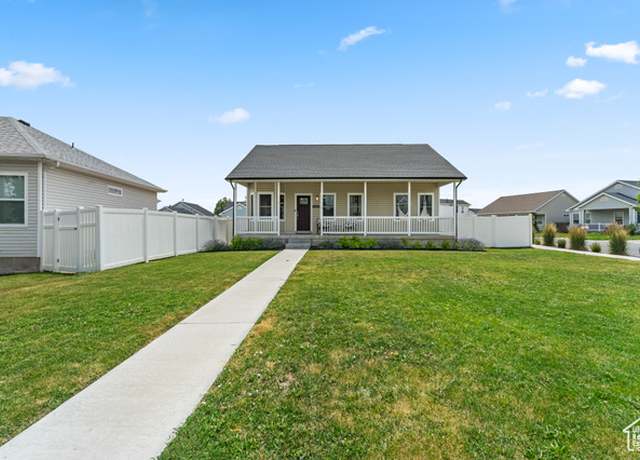 Property at 1770 E Cedar St, Eagle Mountain, UT 84005, 5 beds, 3 baths