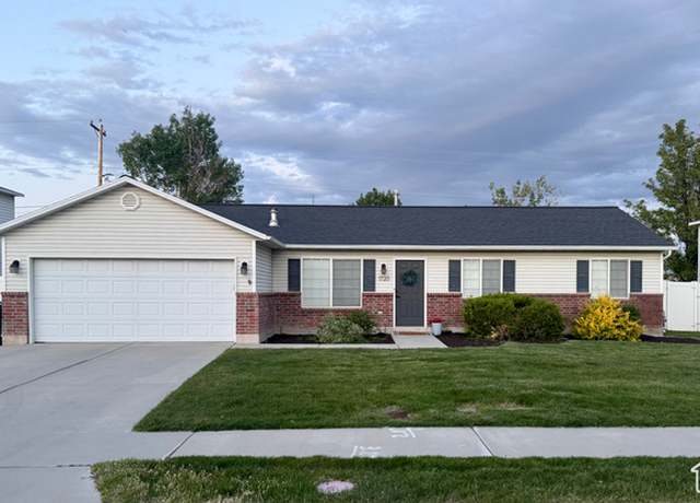 Property at 1720 N 2340 W, Lehi, UT 84043, 3 beds, 2 baths