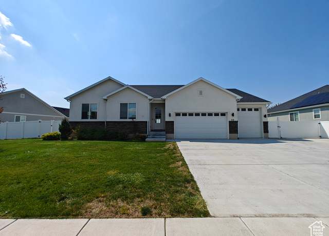 Property at 719 N 3500 W, Layton, UT 84041, 4 beds, 3 baths