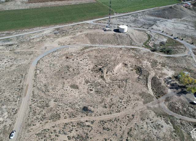 Property at 100 W Cemetry Rd, Wellington, UT 84542
