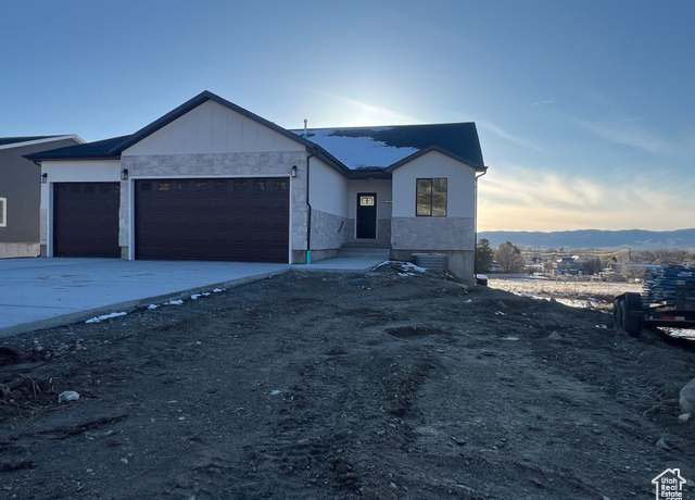 Property at 572 S 600 E #2, Nephi, UT 84648, 3 beds, 2.5 baths