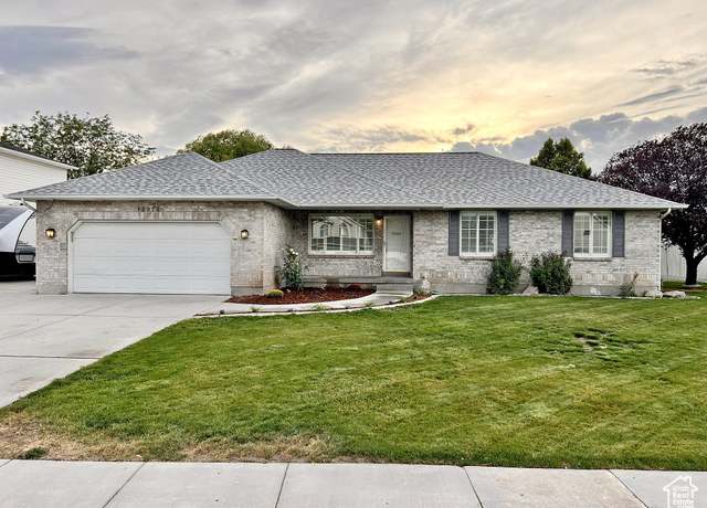 Property at 12978 S 2420 W, Riverton, UT 84065, 4 beds, 3.5 baths