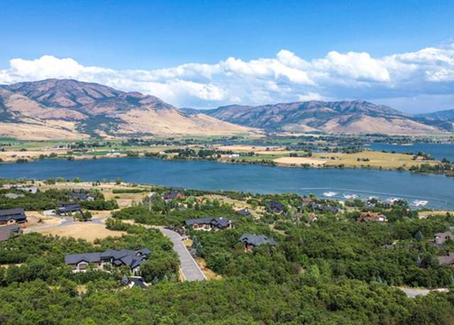 Property at 929 N Valley View Dr #9, Eden, UT 84310