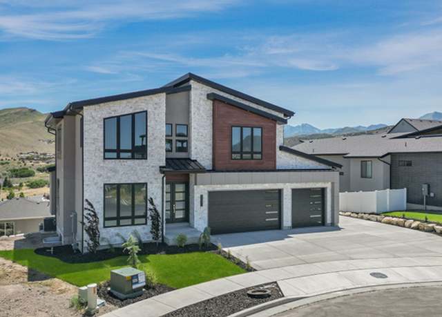 Property at 7233 W Summit Top Ln, Herriman, UT 84096, 7 beds, 4 baths