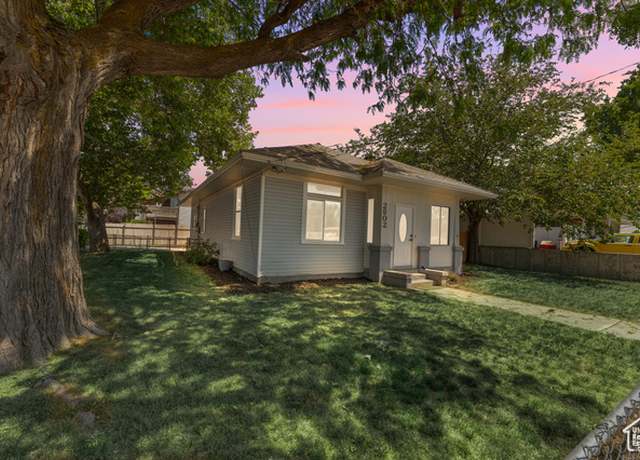 Property at 2802 W 5600 S, Roy, UT 84067, 3 beds, 2.5 baths