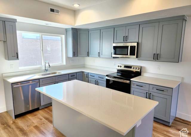 Property at 971 W 1700 S #114, Salt Lake City, UT 84104, 2 beds, 2.5 baths