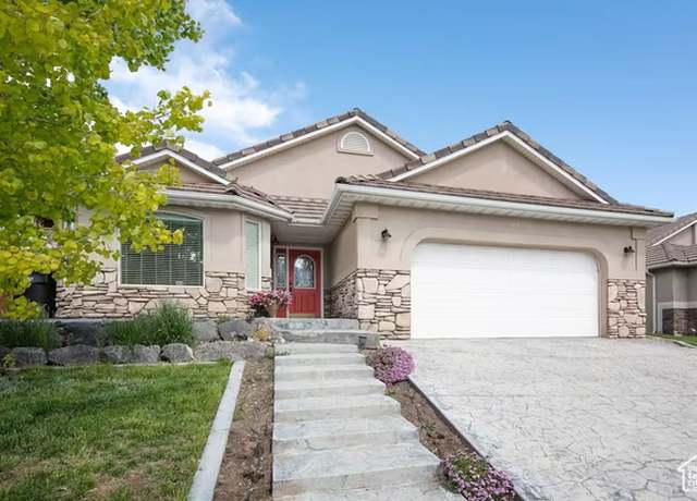 Property at 1096 S Bentley Blvd, Cedar City, UT 84720, 3 beds, 2 baths