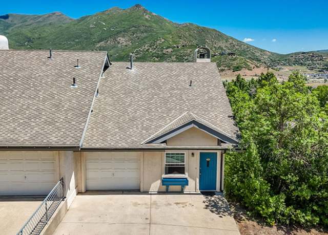 Property at 882 Schneitter Cir, Midway, UT 84049, 3 beds, 2.5 baths