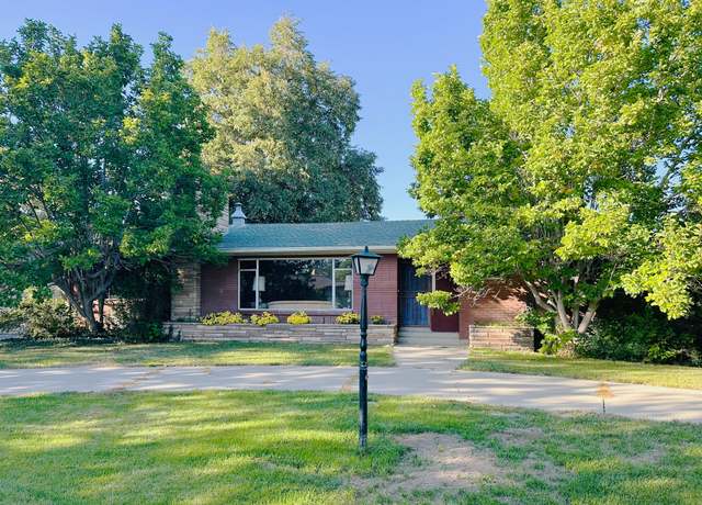 Property at 1879 E De Lann Ln, Holladay, UT 84121, 5 beds, 2.5 baths