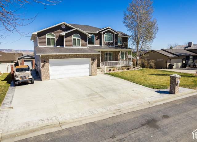 Property at 414 S 3130 W, Vernal, UT 84078, 5 beds, 3.5 baths