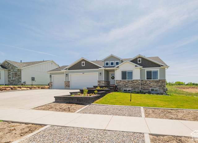 Property at 638 E Canyon Rim Rd N, Smithfield, UT 84335, 6 beds, 3 baths