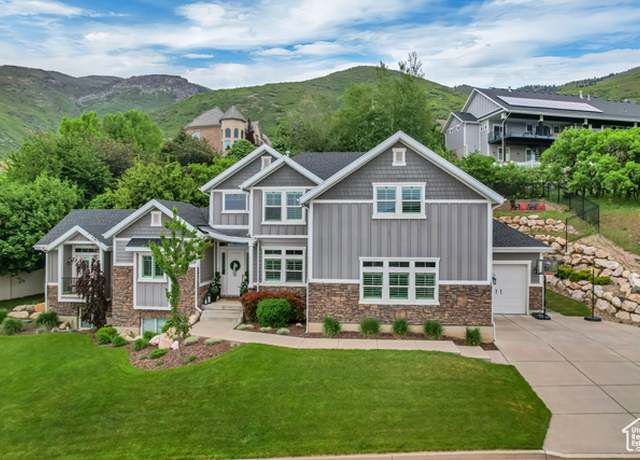 Property at 467 E Island View Cir N, Farmington, UT 84025, 8 beds, 5 baths