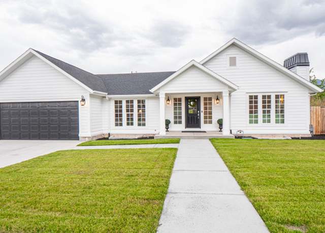 Property at 2295 E Woodchuck Way, Sandy, UT 84093, 5 beds, 3.5 baths