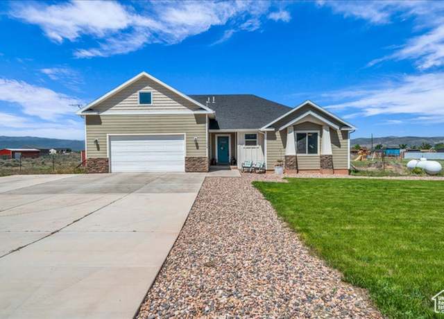 Property at 1038 S 4575 W, Cedar City, UT 84720, 7 beds, 3 baths