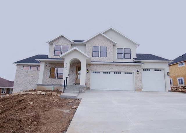 Property at 746 E Mountain Rd, North Ogden, UT 84404, 5 beds, 2.5 baths