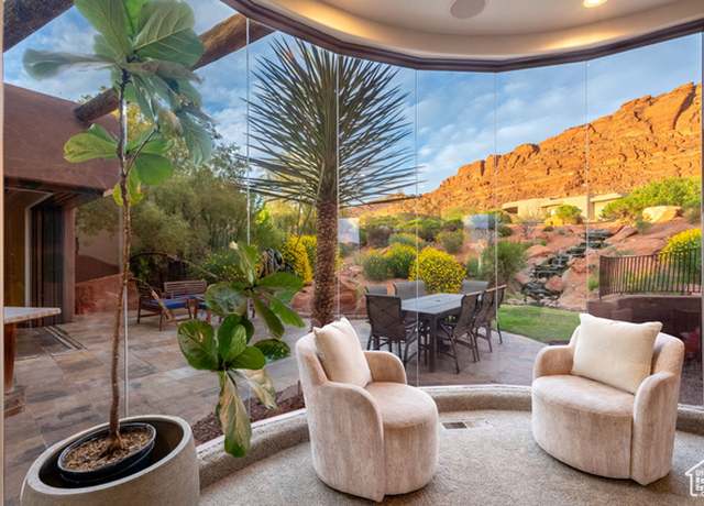 Property at 2336 W Entrada Trl #44, St. George, UT 84770, 3 beds, 3 baths