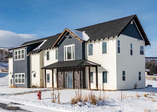 Property at 373 W Rendezvous Way N, Garden City, UT 84028, 4 beds, 3.5 baths