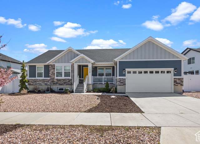 Property at 2438 E Lone Hill Dr, Draper, UT 84020, 3 beds, 3.5 baths