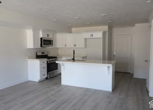 Property at 1353 N 1930 E, Spanish Fork, UT 84660, 3 beds, 2.5 baths