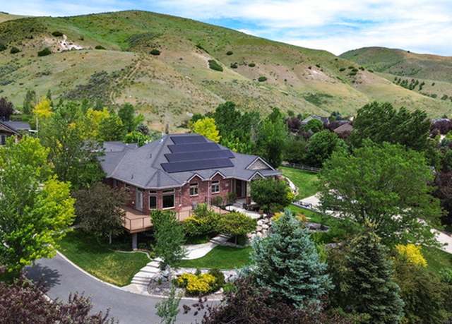 Property at 3990 Summer Ridge Rd, Morgan, UT 84050, 8 beds, 7.5 baths