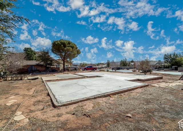 Property at 1204 W Bloomington Dr N, St. George, UT 84790