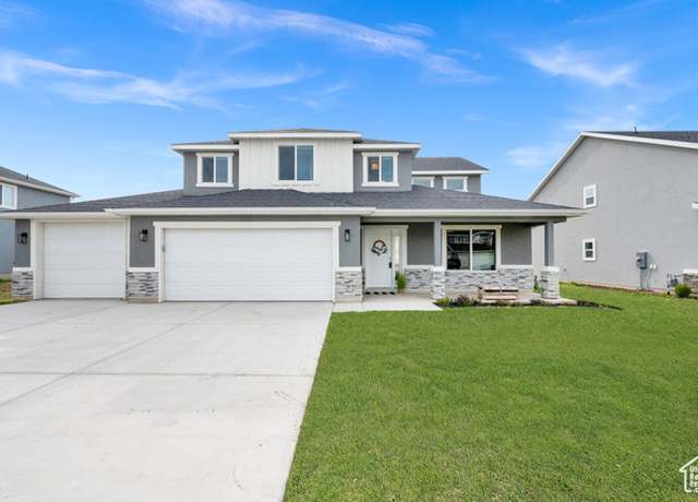 Property at 227 N 250 E, Salem, UT 84653, 4 beds, 2.5 baths